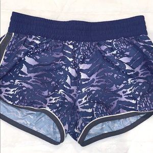 Under Armour Purple Animal Print Running Shorts - Size Large